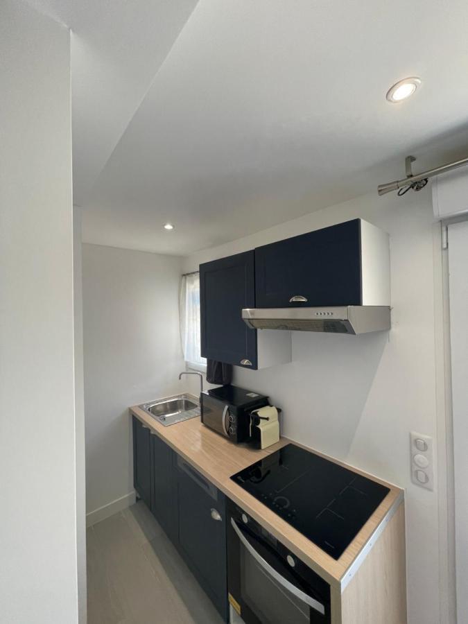 Studio En Bas De Villa Avec Piscine Proche Bord De Mer Cagnes-sur-Mer Exterior foto